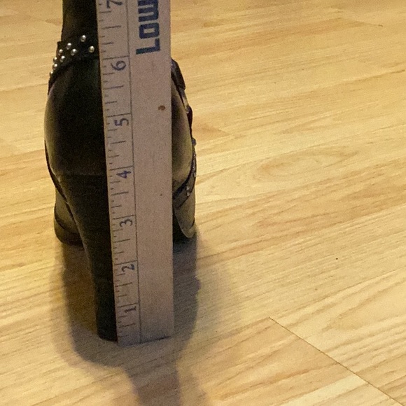Harley Davidson Heeled Boots - Picture 7 of 9